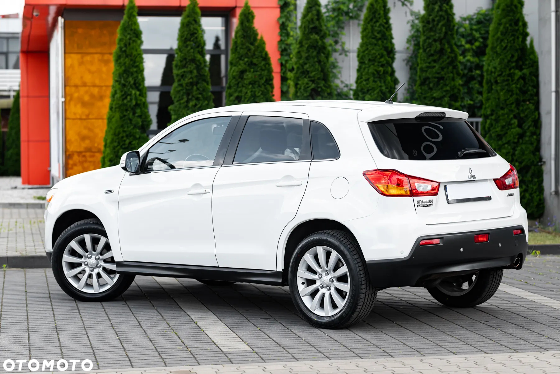 Mitsubishi ASX 1.8 DID Instyle 4WD AS&G - 14