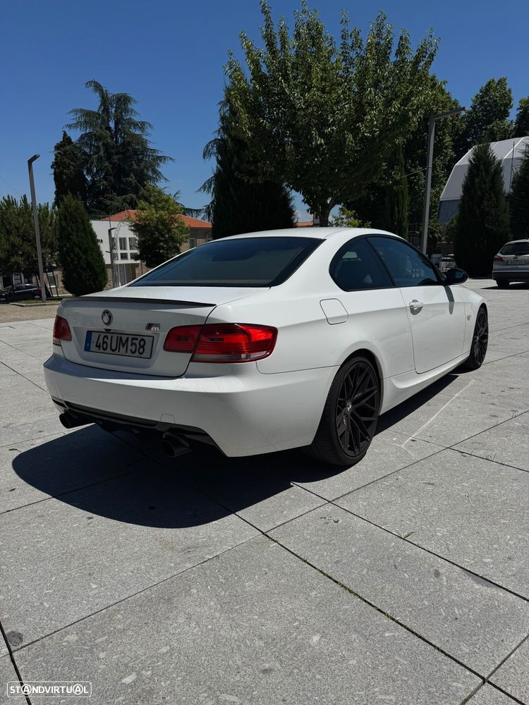 BMW 320 d Coupe - 6