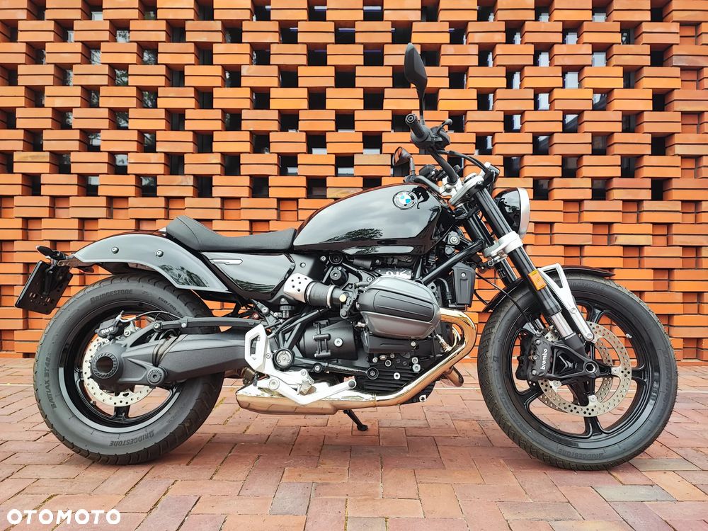 BMW R - 9