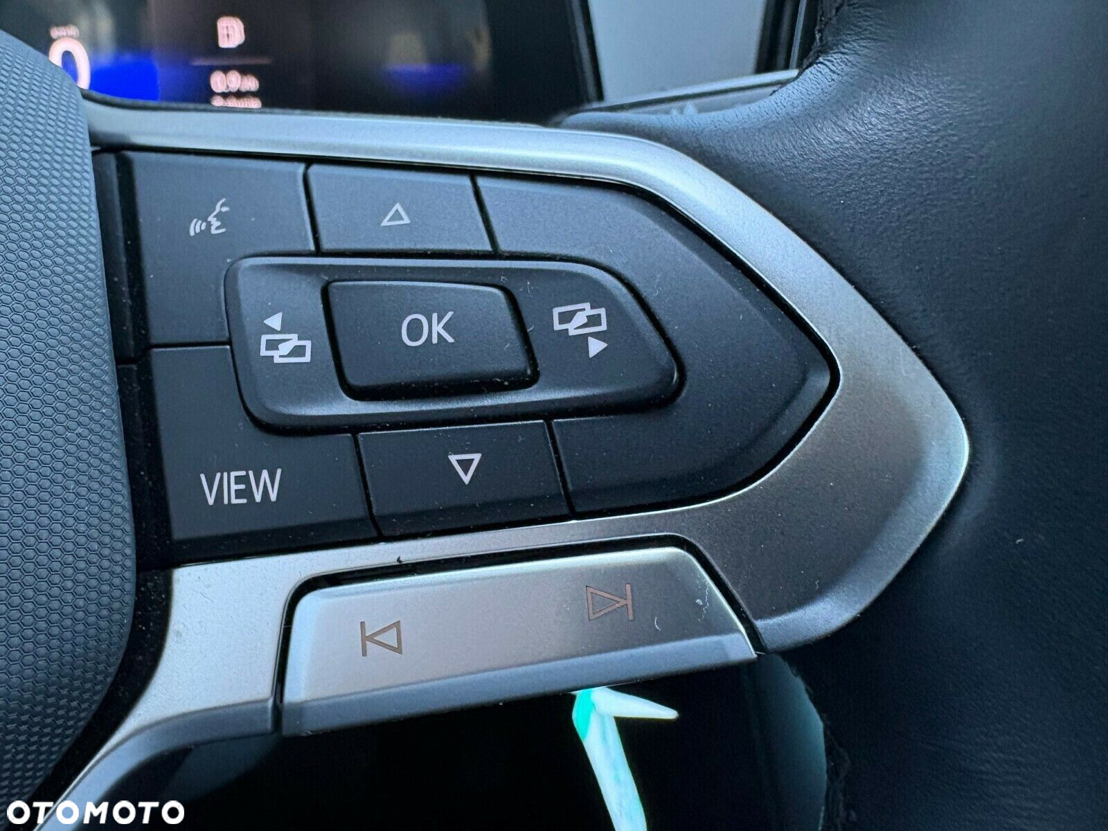 Volkswagen T-Roc - 21