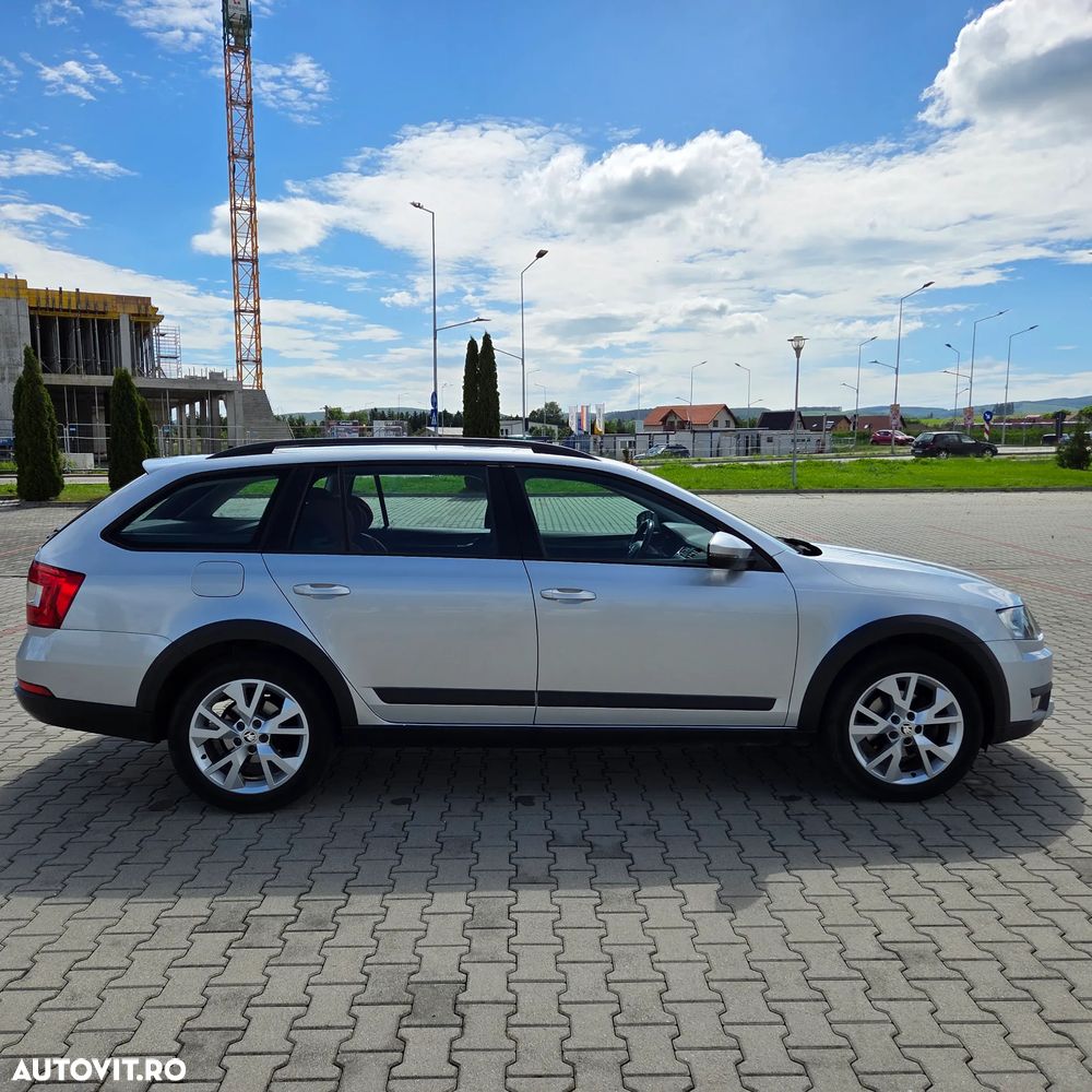 Skoda Octavia 2.0 TDI 4x4 Scout - 4