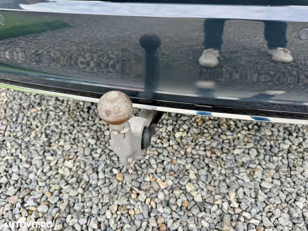 Volvo V90 D5 AWD Geartronic Momentum Pro - 38