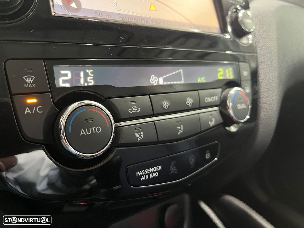 Nissan Qashqai 1.5 dCi Tekna Premium 18 129g - 24