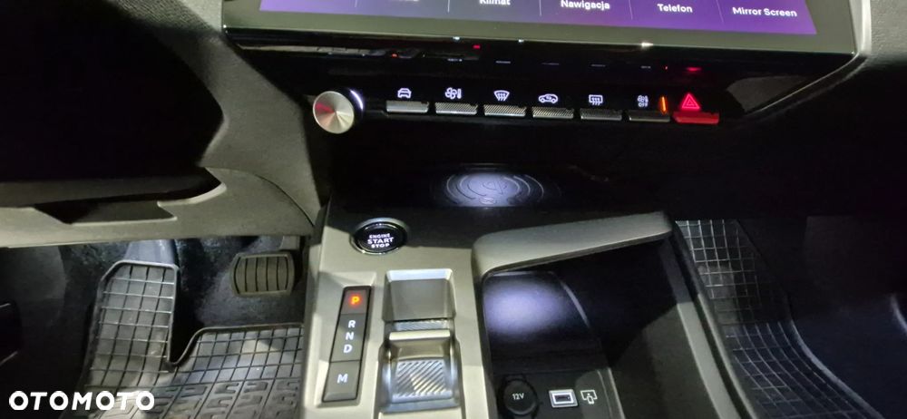 Peugeot 408 1.2 PureTech Allure S&S EAT8 - 19