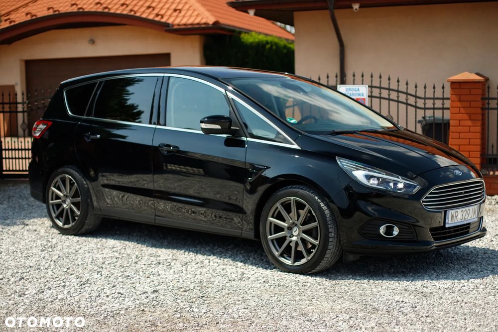 Ford S-Max 2.0 TDCi Bi-Turbo Titanium PowerShift