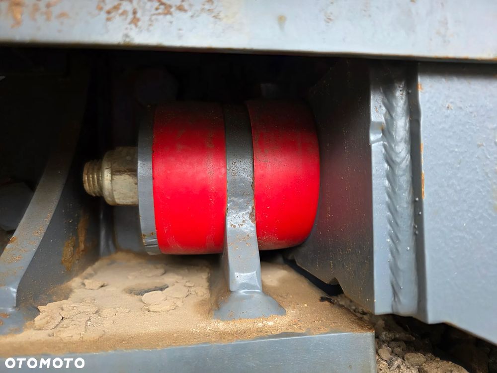 Powerscreen Premiertrak 330 - 25