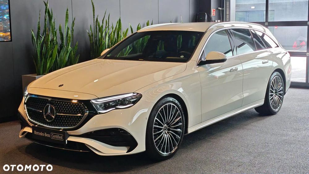 Mercedes-Benz Klasa E 300 de PHEV 4-Matic AMG 9G-Tronic - 4