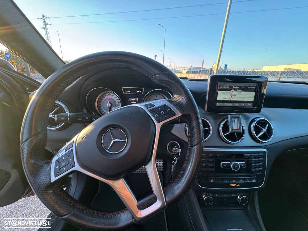 Mercedes-Benz GLA 220 CDI 7G-DCT Urban - 10