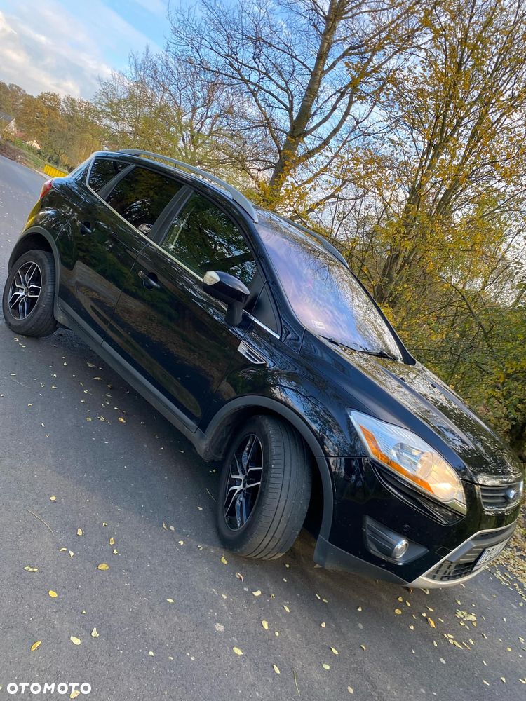 Ford Kuga 2.0 TDCi Titanium - 3