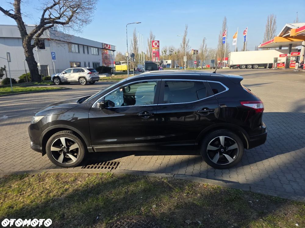 Nissan Qashqai - 10
