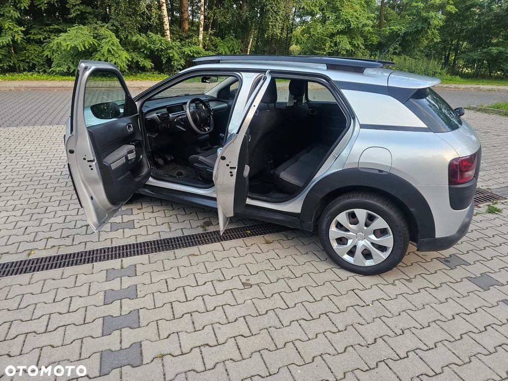 Citroën C4 Cactus - 11