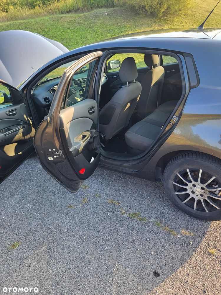 Fiat Bravo 1.6 Multijet 16V Dynamic - 19