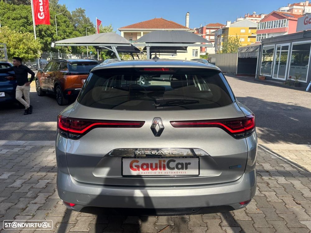 Renault Mégane 1.6 Plug-In Intens - 11