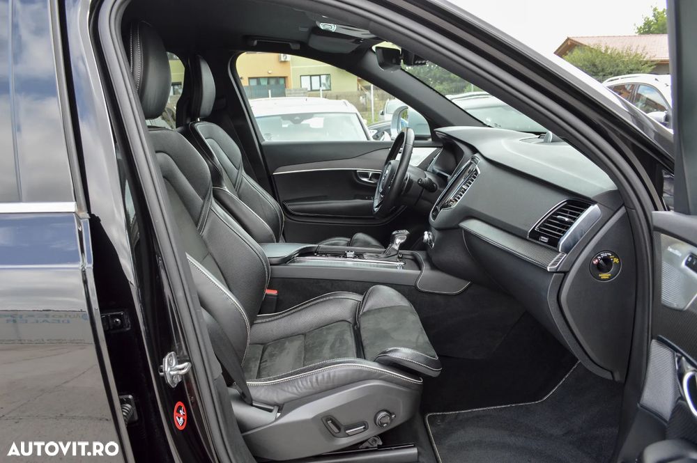 Volvo XC 90 D5 AWD R-Design - 24