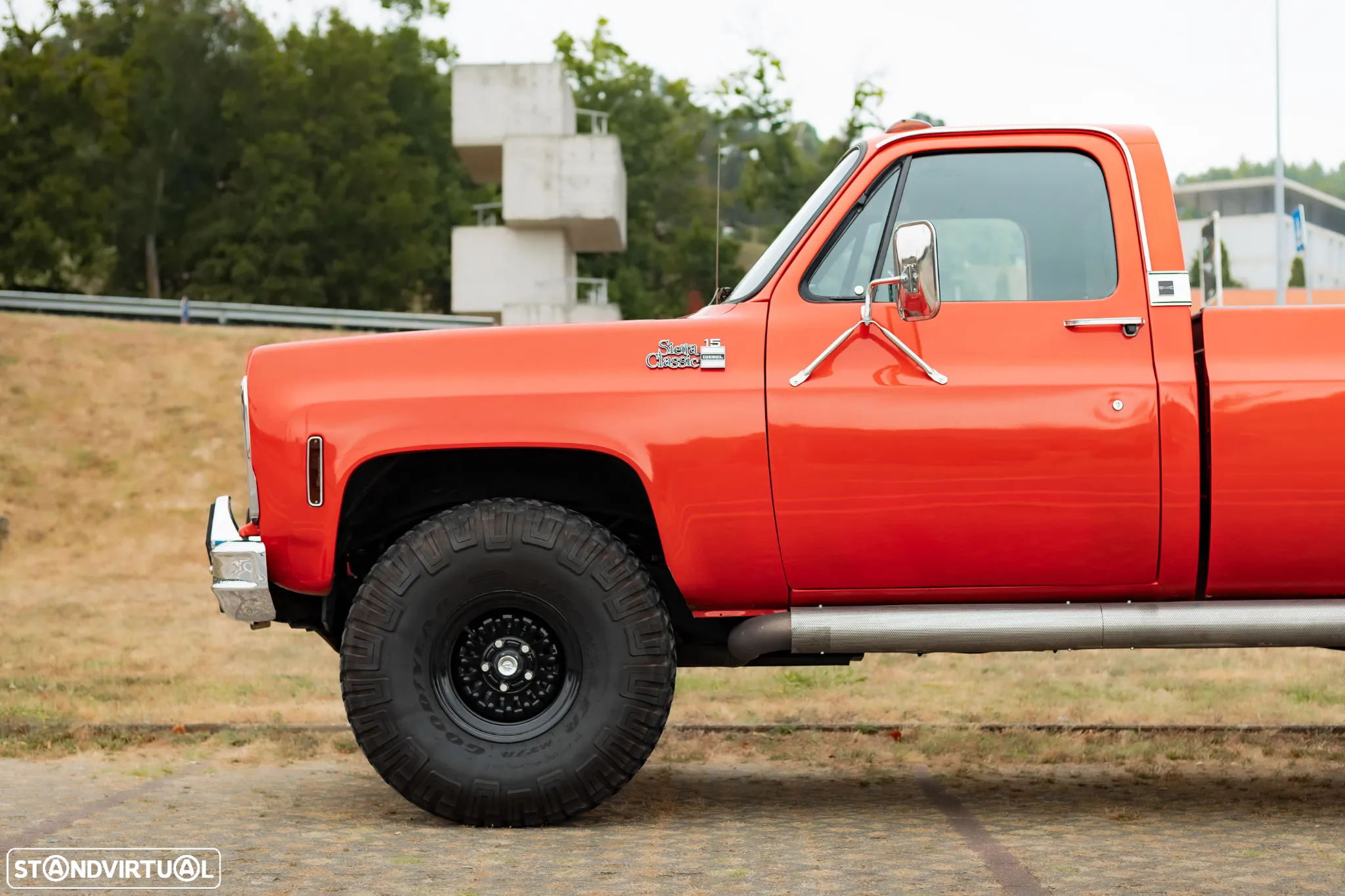 GMC Sierra - 12