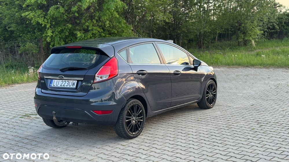 Ford Fiesta - 7