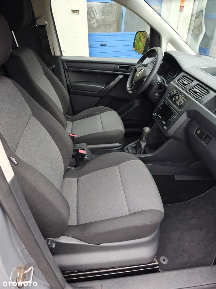 Volkswagen Caddy - 12