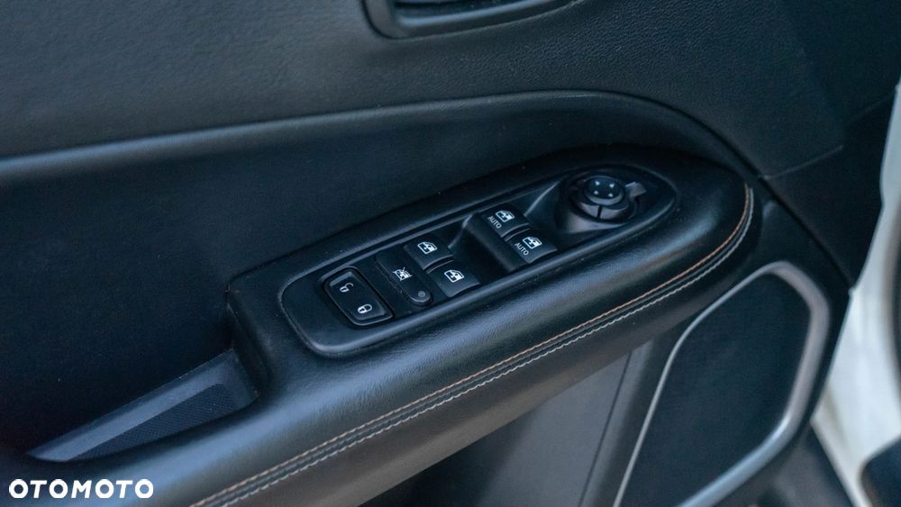 Jeep Compass 1.4 TMair Sport FWD S&S - 19