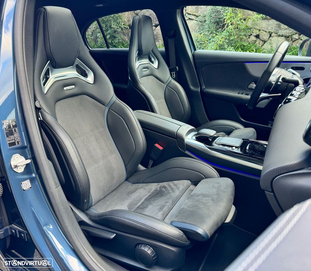 Mercedes-Benz A 35 AMG 4Matic Speedshift DCT 7G Edition 1 - 24