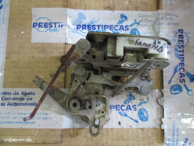 Fecho 01694B LAND ROVER DISCOVERY 1995 TD MANUAL - 3