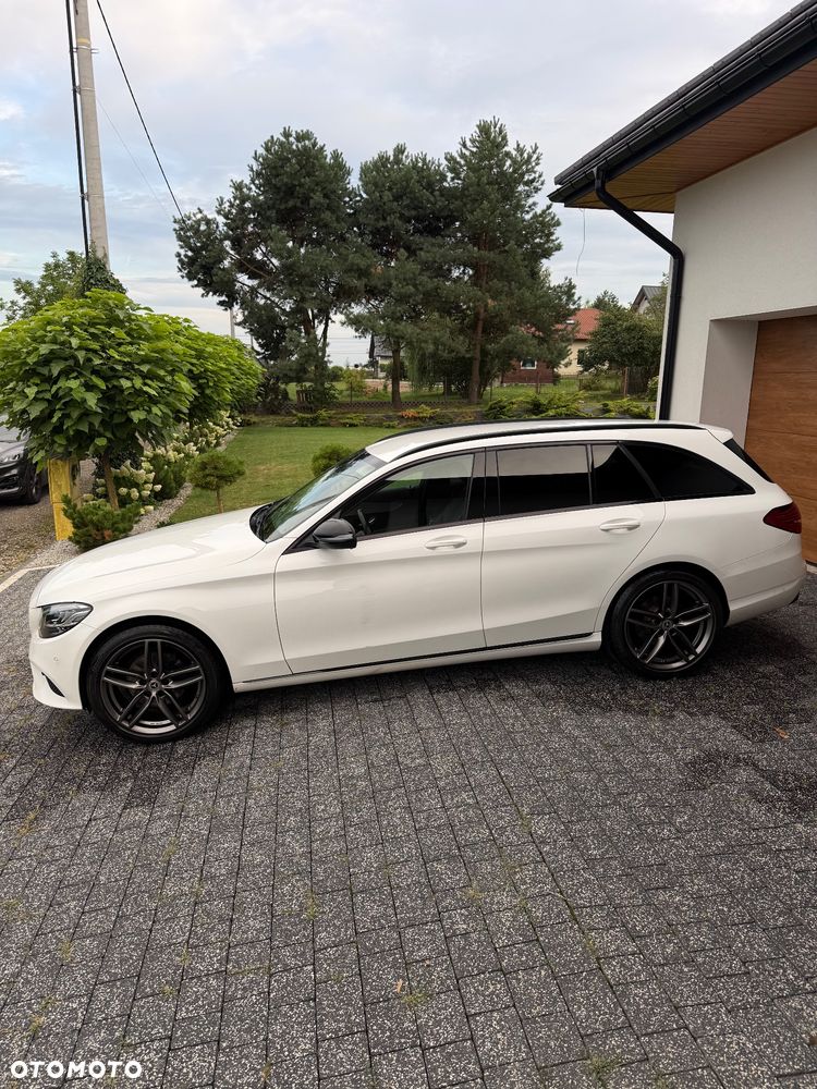 Mercedes-Benz Klasa C 220 d 4Matic 9G-TRONIC AMG Line - 12