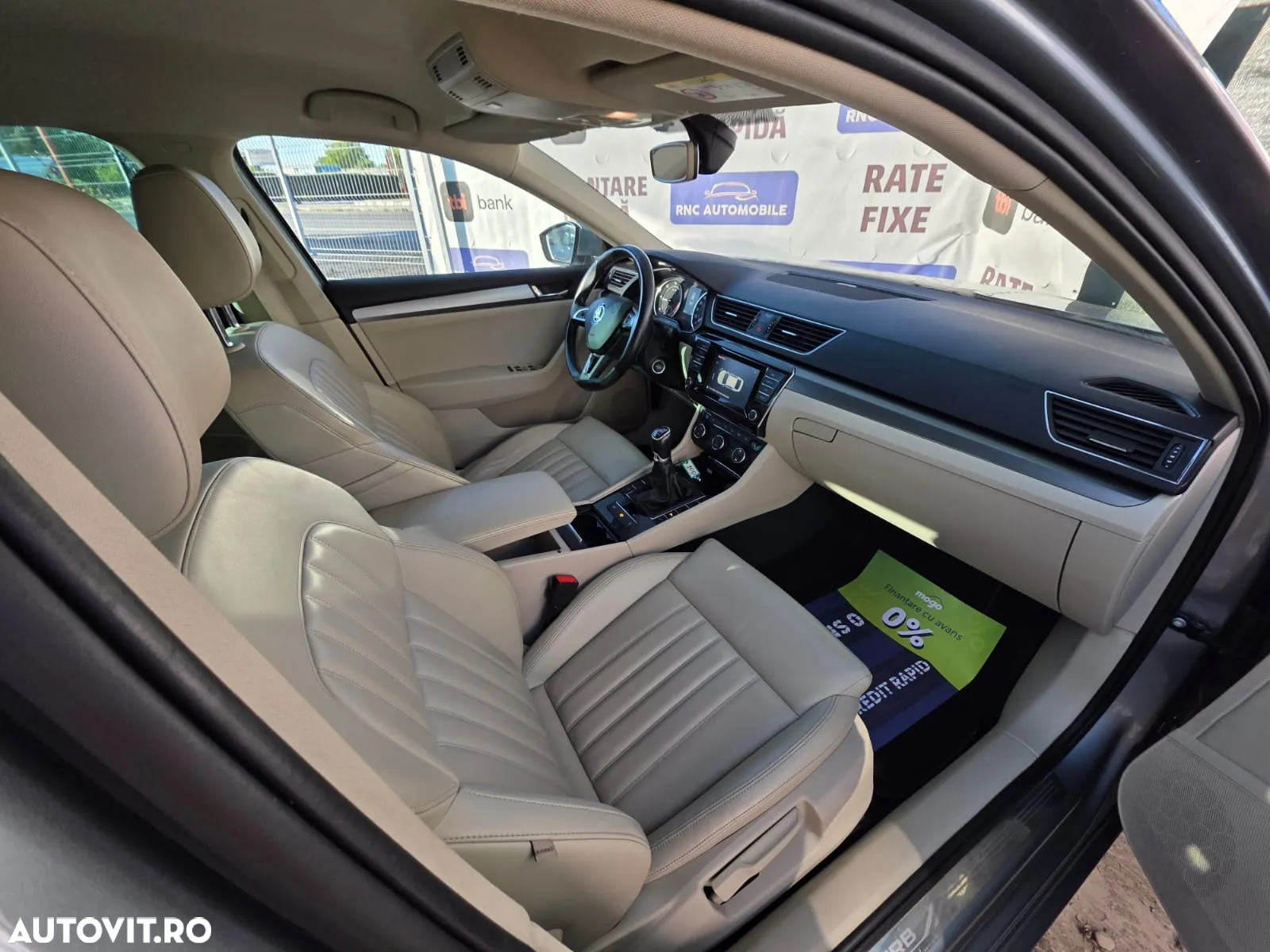 Skoda Superb 2.0 TDI Style - 10