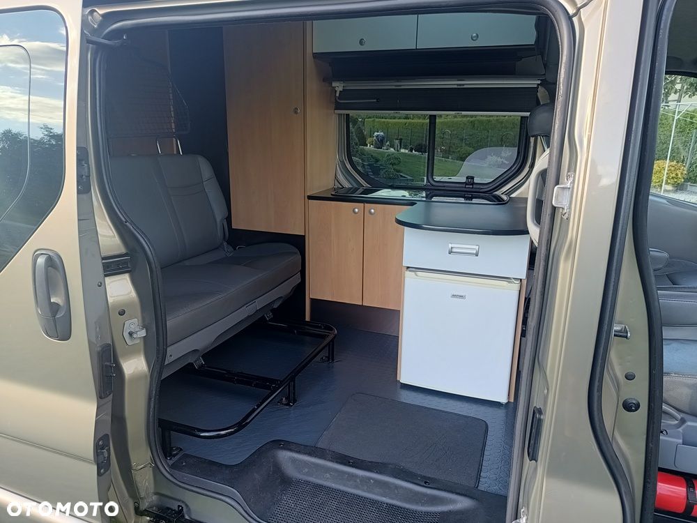 Renault Trafic - 11