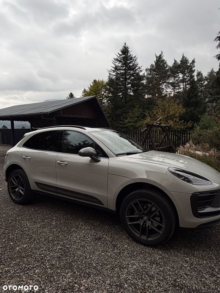 Porsche Macan T - 11