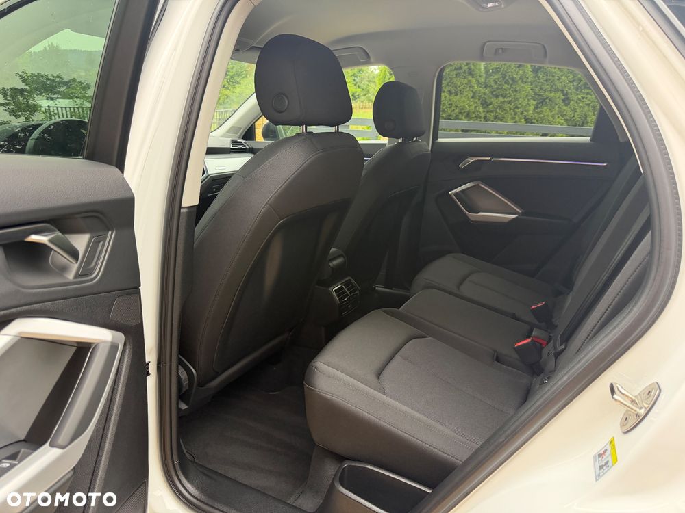 Audi Q3 35 TFSI mHEV S-Line S tronic - 16
