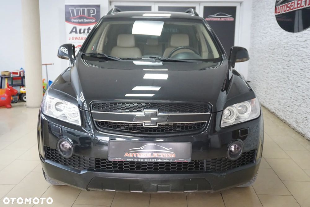 Chevrolet Captiva 2.0 4WD 7 Sitzer Automatik LT Exclusive - 2