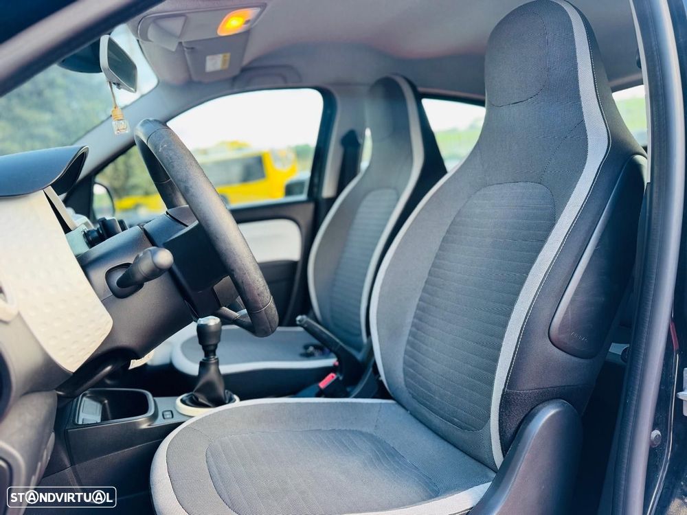 Renault Twingo 1.0 SCe Intens - 16