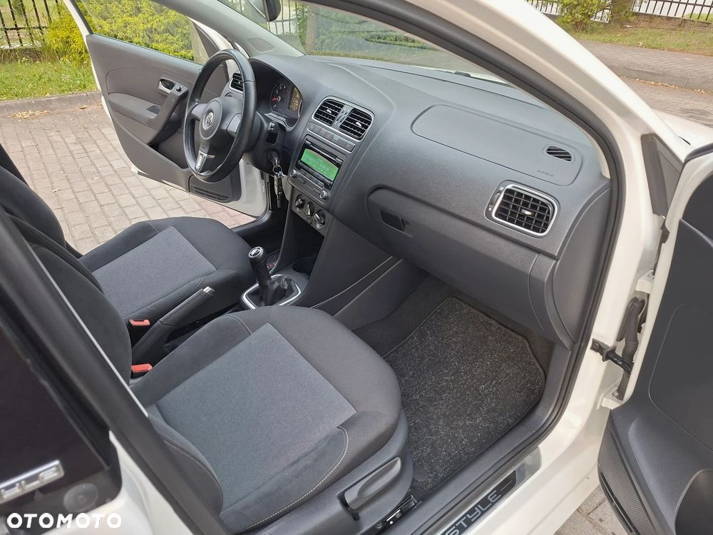Volkswagen Polo 1.2 Style - 15