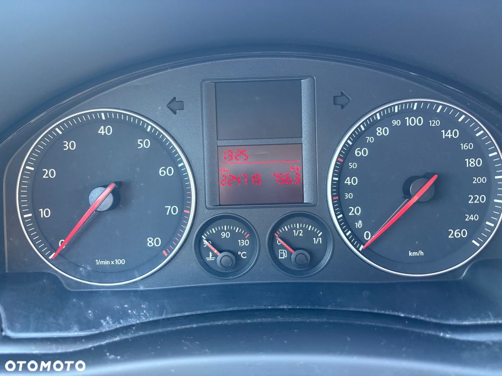 Volkswagen Golf 1.6 Comfortline - 11