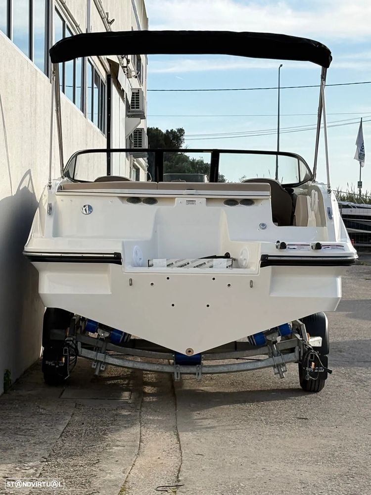Bayliner V20 OB - 8