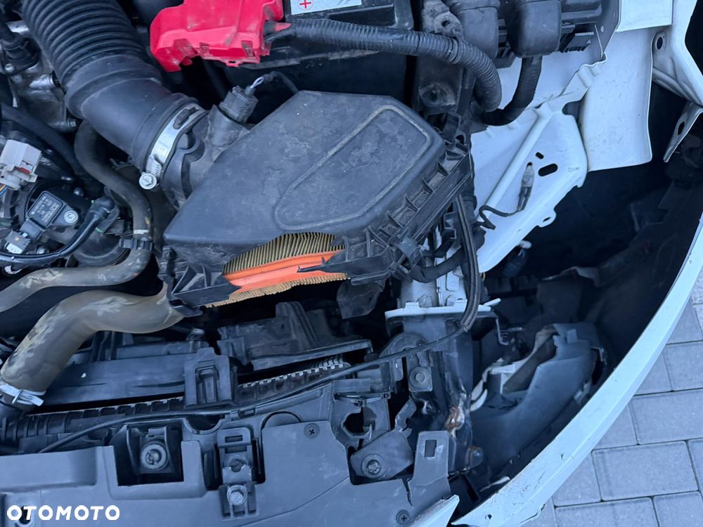Ford Fiesta - 21
