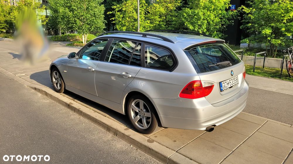 BMW Seria 3 320d DPF - 5