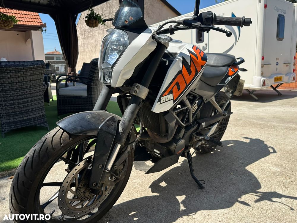KTM 200 Duke - 1