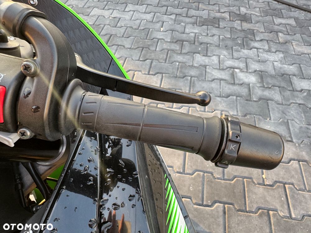 Kawasaki Ninja - 6