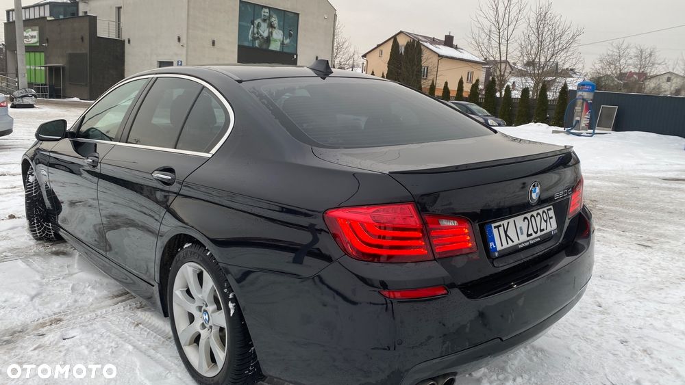 BMW Seria 5 520d Sport-Aut - 24