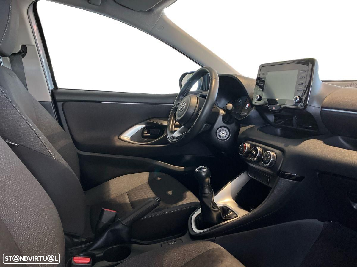 Toyota Yaris - 6