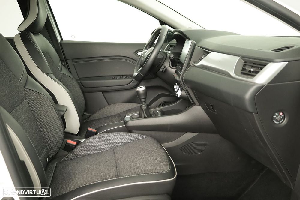 Renault Captur 1.0 TCe Techno Bi-Fuel - 22