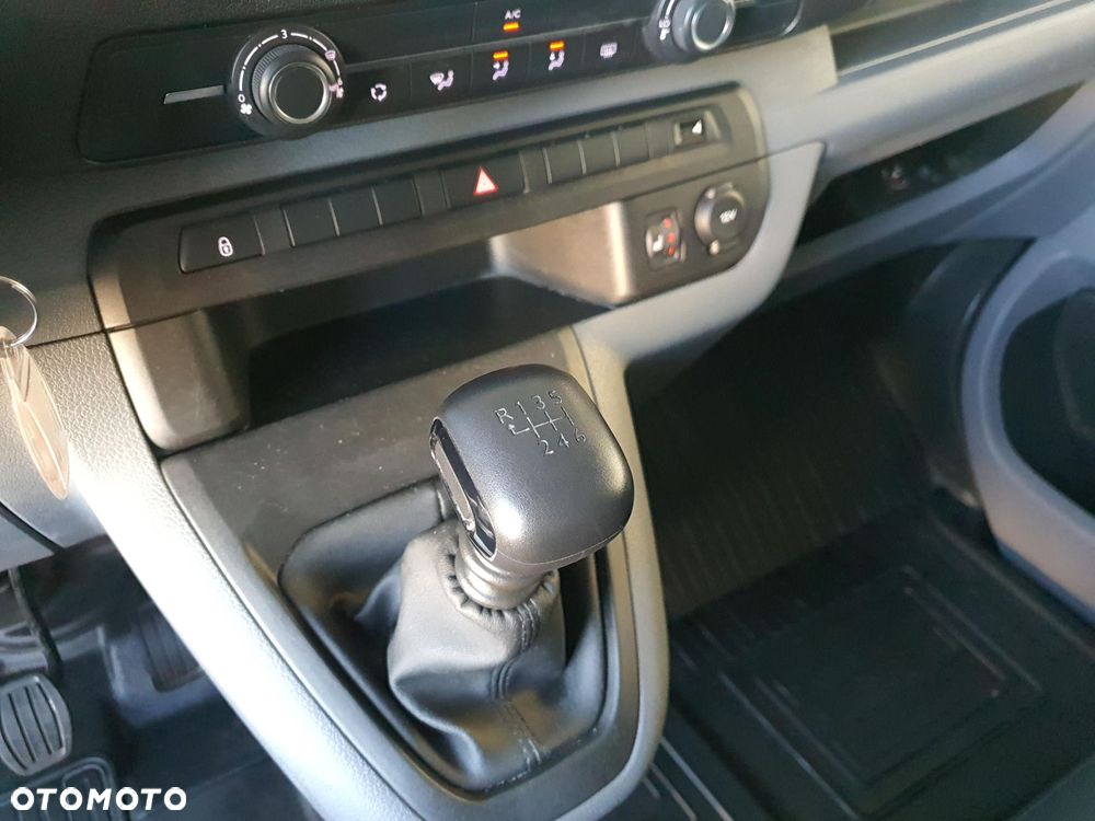 Toyota proace - 15