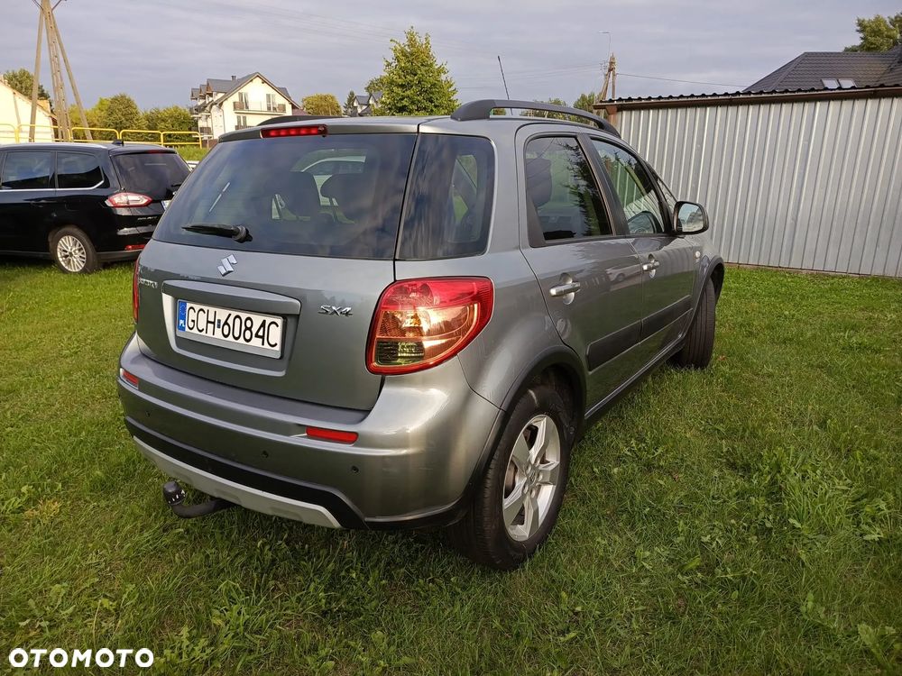 Suzuki SX4 2.0 DDiS 4x2 Comfort - 3
