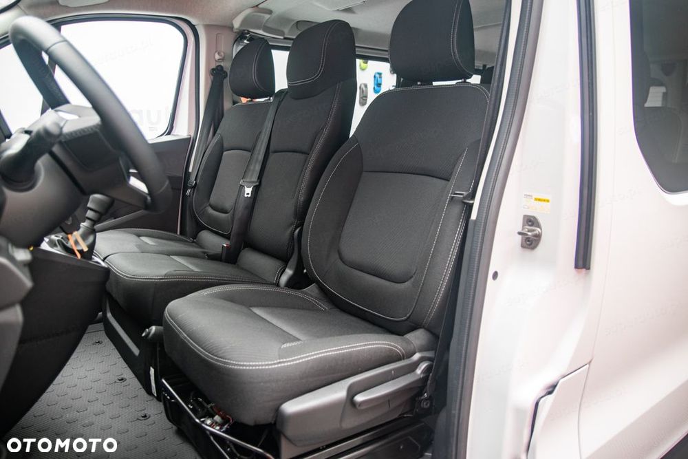 Renault Trafic - 15