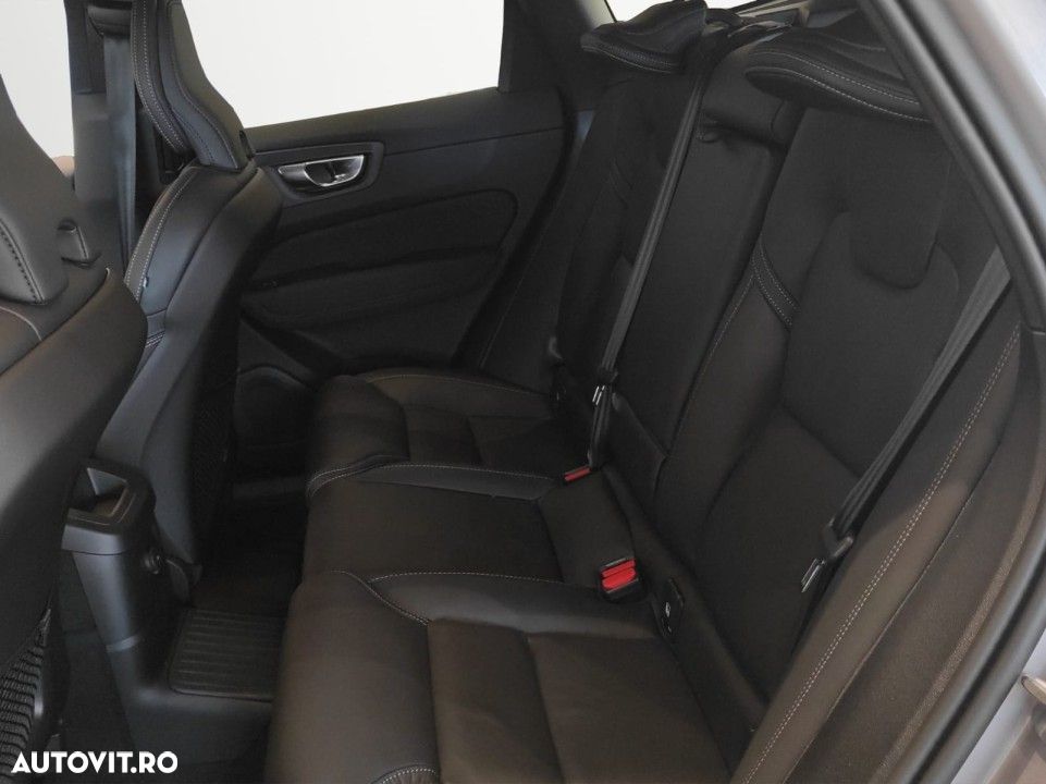 Volvo XC 60 - 13