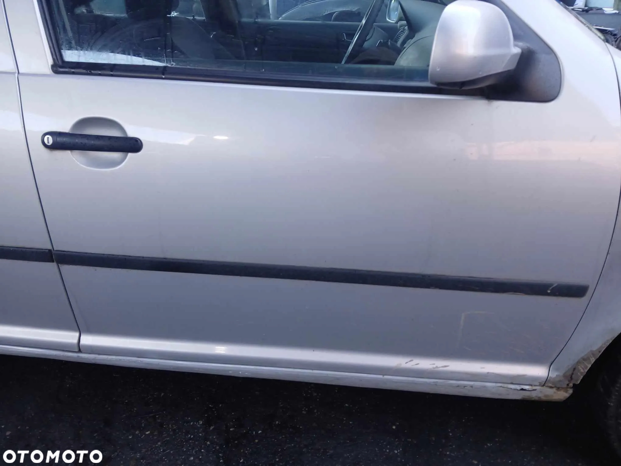 Volkswagen Golf IV Drzwi prawe przednie, tylne - 2