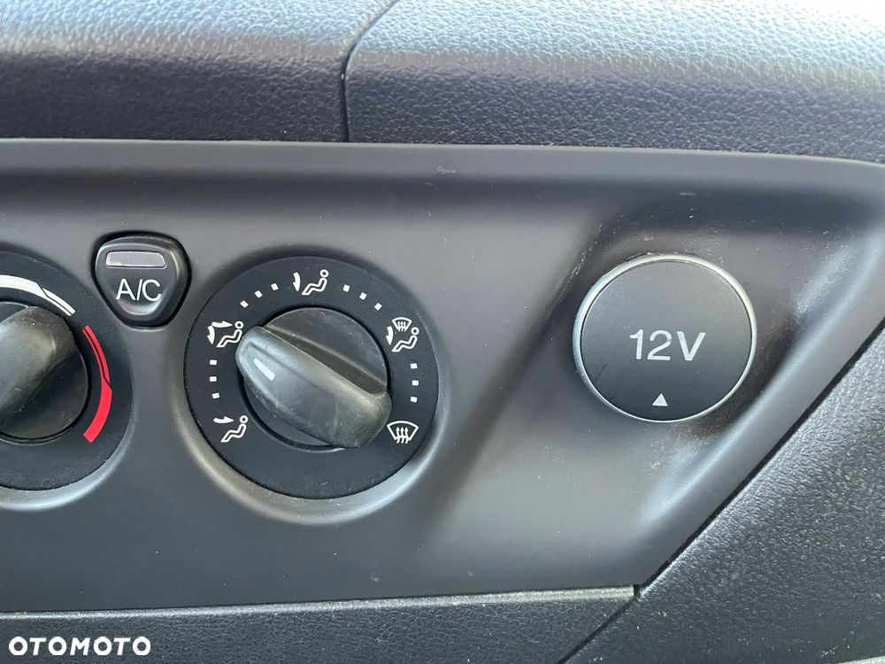 Ford Transit Custom - 22