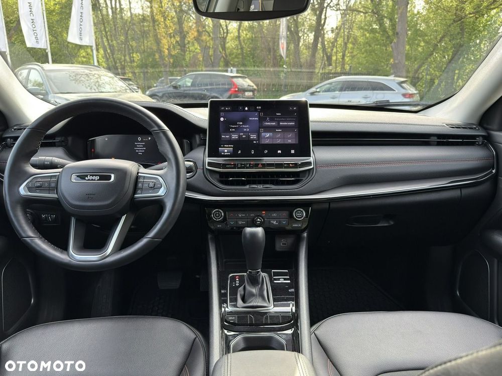Jeep Compass - 21