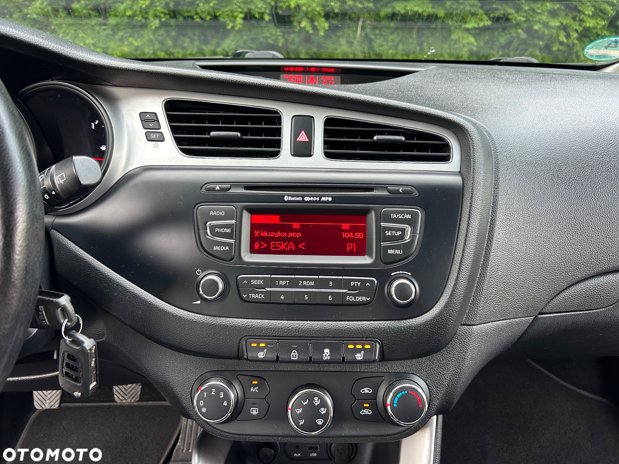 Kia Ceed 1.6 GDI ISG Dream Team Edition - 20