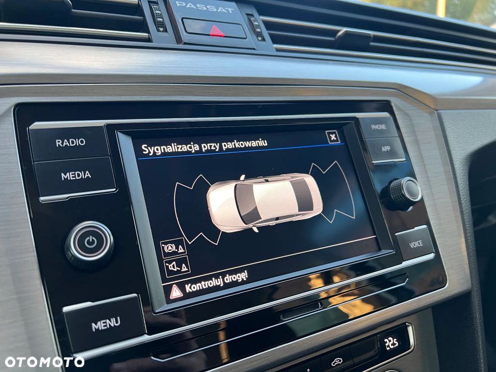 Volkswagen Passat 1.5 TSI EVO Essence DSG - 22